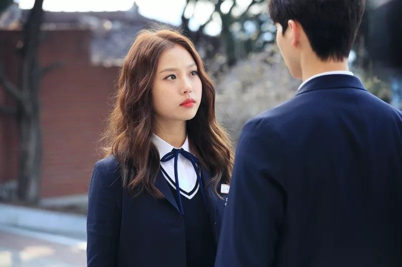 Mỹ nhân Hàn đóng 7 phim gây sốt toàn cầu: Nhan sắc nâng tầm mọi tạo hình, ngắm đã cả con mắt- Ảnh 3. Mỹ nhân Hàn đóng 7 phim gây sốt toàn cầu: Nhan sắc nâng tầm mọi tạo hình, ngắm đã cả con mắt- Ảnh 3.