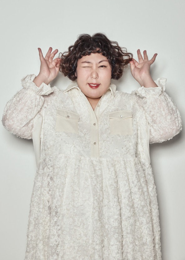 Nữ diễn viên đu đỉnh giá vàng than thở: