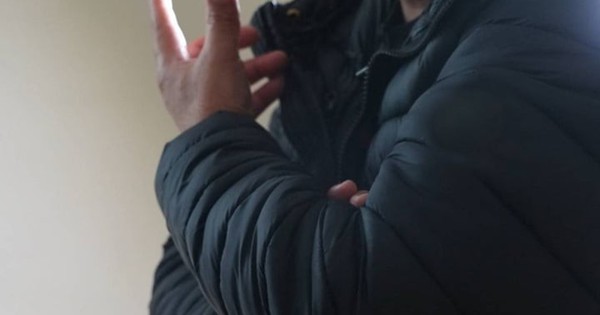 Những nạn nhân người Việt mắc kẹt trong trang trại thuốc phiện ở Anh image 12301206 1739776513389 17397765137051469634916 0 0 450 720 crop 1739776533335126133853jpg