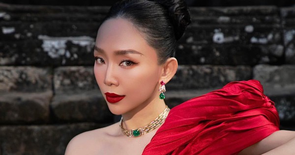 Tình yêu thứ 2 của Tóc Tiên image 15 17645813082362116884032 17645818029172132827674 135 0 993 1638 crop 176458182999415912419jpg