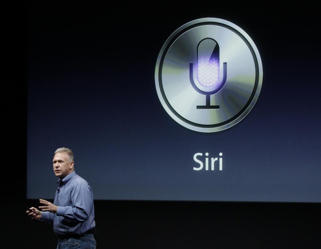Ngày Cá tháng Tư, Apple tung iOS 18.4 có Siri hỗ trợ tiếng Việt: Tưởng đùa mà thật, dùng lại còn cực Ngày Cá tháng Tư, Apple tung iOS 18.4 có Siri hỗ trợ tiếng Việt: Tưởng đùa mà thật, dùng lại còn cực
