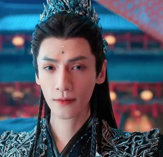 5 tạo hình cổ trang xấu nhất 2025: Hạng 1 visual thảm họa, không biết là trai hay gái- Ảnh 3. 5 tạo hình cổ trang xấu nhất 2025: Hạng 1 visual thảm họa, không biết là trai hay gái- Ảnh 3.