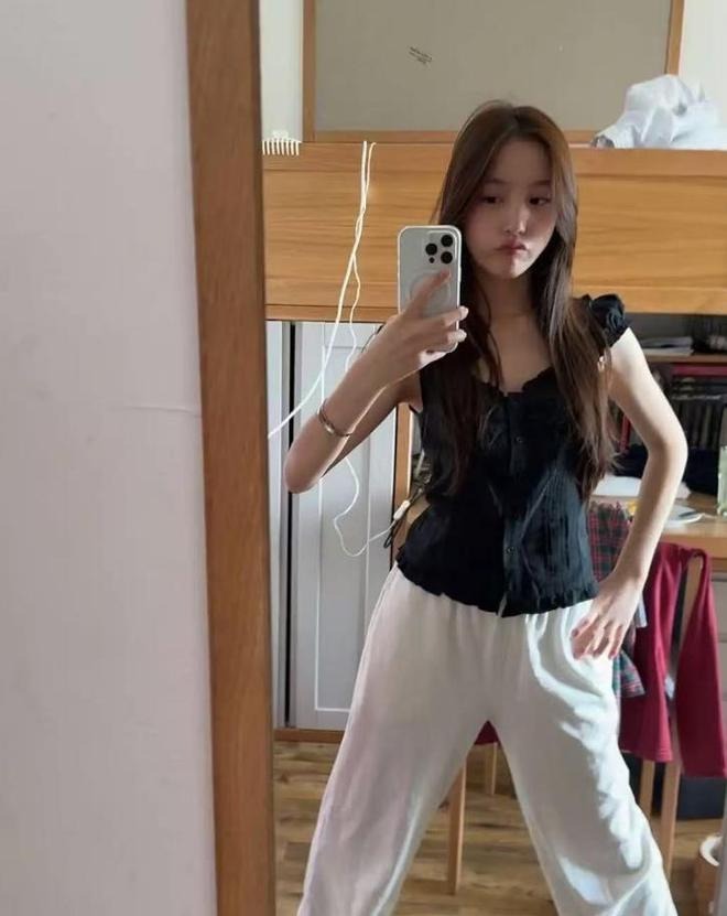 Con gái 15 tuổi của Triệu Vy bị miệt thị gây sốc- Ảnh 5.