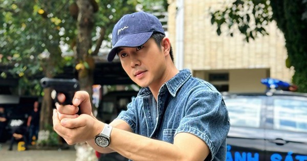 Sao nam đóng cùng lúc 2 phim Việt giờ vàng hot nhất hiện tại, đổi mỗi kiểu tóc mà nhìn như người khác 29 Sao nam đóng cùng lúc 2 phim Việt giờ vàng hot nhất hiện tại, đổi mỗi kiểu tóc mà nhìn như người khác image 5 1762394858250 1762394858777383989779 464 0 1228 1460 crop 17623949151101474045540jpg