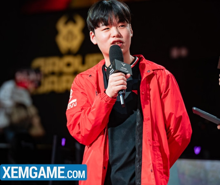 T1 âm thầm đưa Smash vào đội hình chính, tiếp tục khiến fan bất mãn vì động thái mập mờ image 65