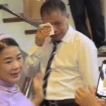 Con gái lấy chồng cách nhà 500m, ông bố ở Thanh Hóa khóc không ngừng image dai dien gif 500m ong bo o thanh hoa khoc khong ngung 1067 1758960884 328 width740height495 gif2mp4 auto cropjpg