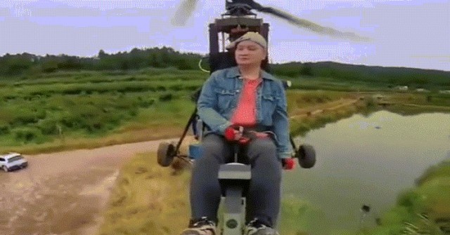 Tử vong khi đang livestream lái máy bay image dai dien giftuvong200 1759305805 365 width740height495 gif2mp4 auto cropjpg 1