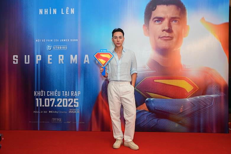 Bùng nổ phản ứng tích cực cho Superman của đạo diễn James Gunn, tương lai rực rỡ mở ra cho vũ trụ điện ảnh DC- Ảnh 12. Bùng nổ phản ứng tích cực cho Superman của đạo diễn James Gunn, tương lai rực rỡ mở ra cho vũ trụ điện ảnh DC- Ảnh 12.