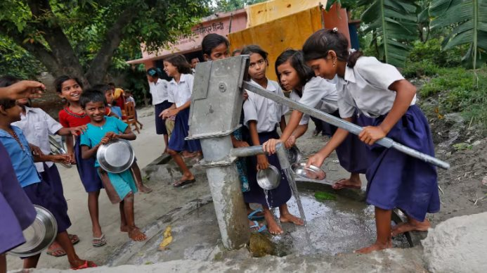 Quốc gia tỷ dân đối mặt con số đáng lo ngại: Tương lai không còn đông dân nhất thế giới?- Ảnh 1.