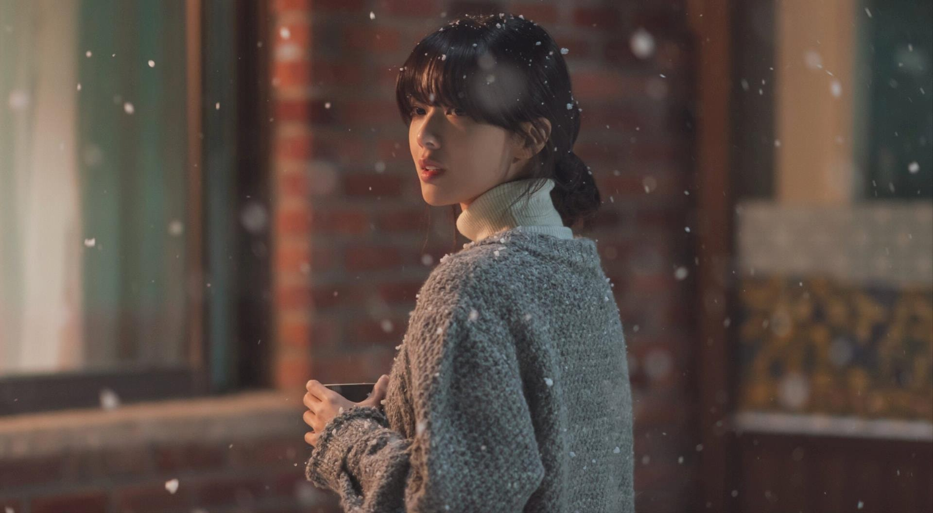 Mỹ nhân thất bại nhất đầu 2025 đụng đâu flop đó, cứ xuất hiện là bị khán giả đòi