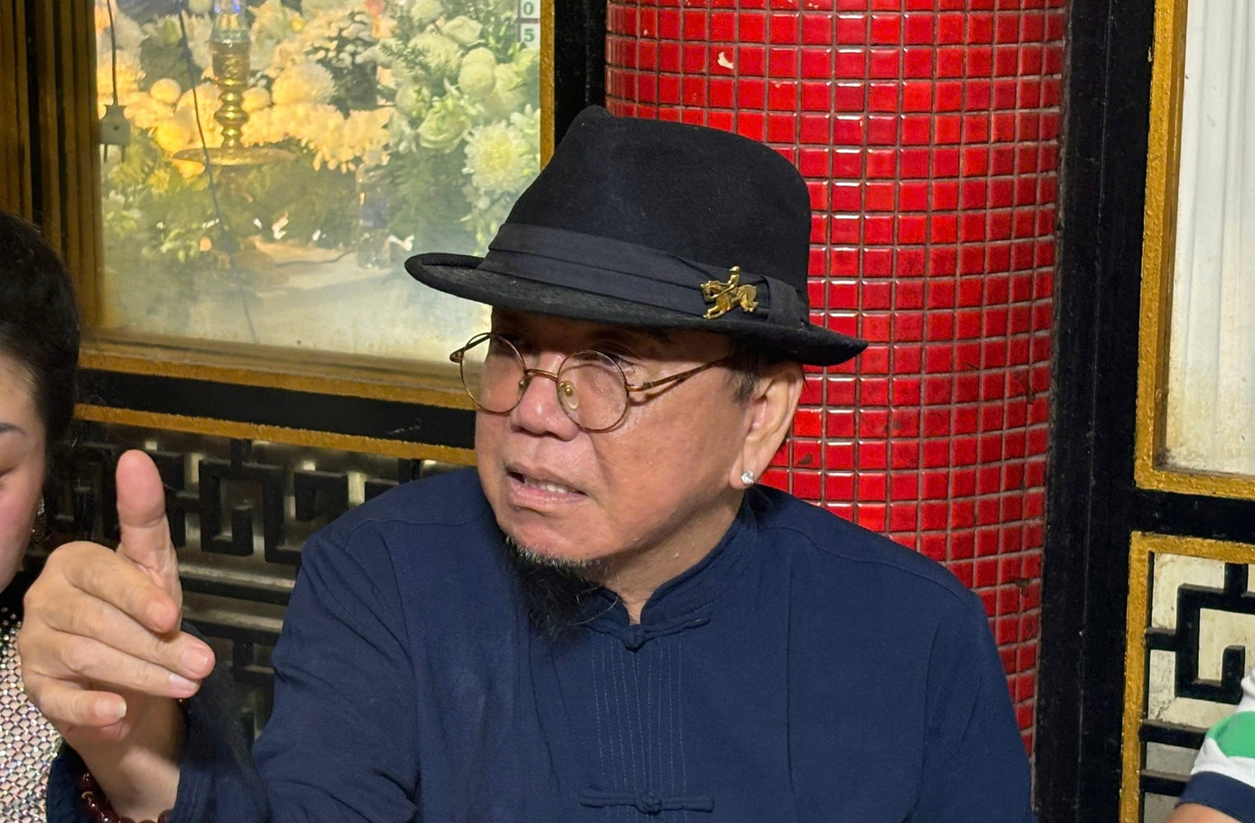 NSƯT Kim Tử Long, Hồng Tơ đến tiễn đưa nghệ sĩ Bắc Hải- Ảnh 12. NSƯT Kim Tử Long, Hồng Tơ đến tiễn đưa nghệ sĩ Bắc Hải- Ảnh 12.