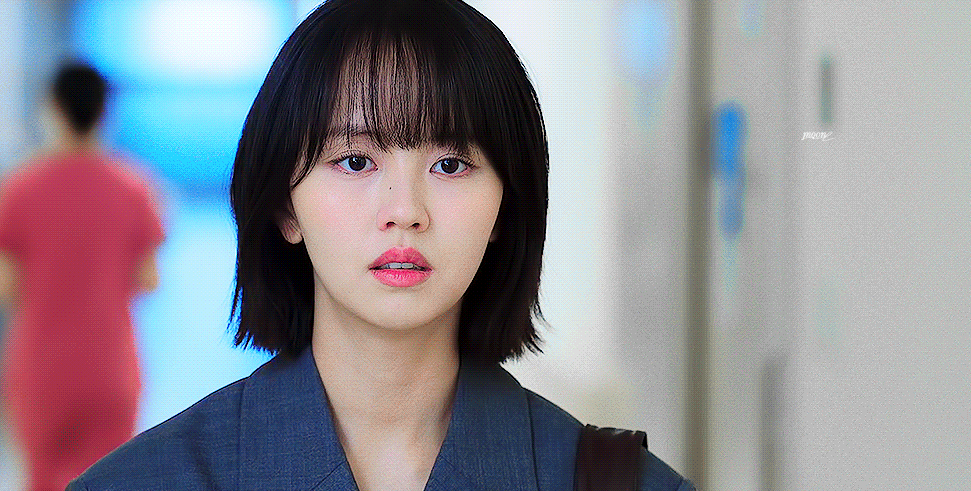 "Chồng quốc dân" của năm 2025: Đổi người yêu chứ không đổi gu, tóc ngắn chính là tiêu chuẩn img 1 1751103965539862543665 1751266310106 17512663102571692738993