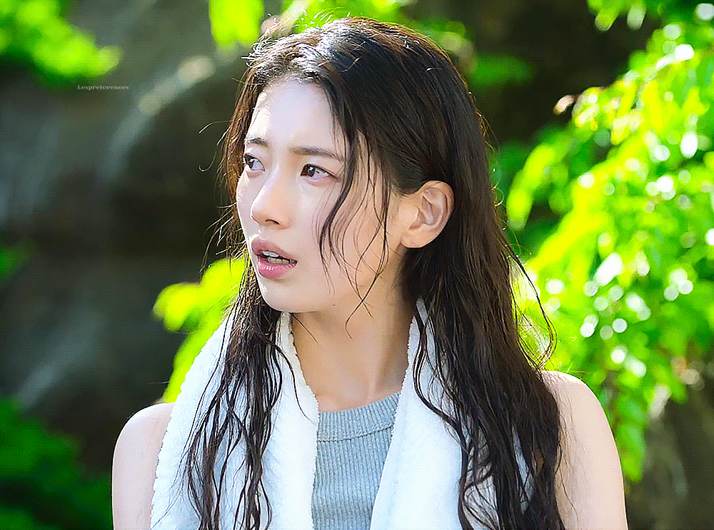 Mỹ nhân đẹp tới từng chân tơ kẽ tóc, diễn xuất đơ cứng vẫn được tha thứ bởi xem phim vì nhan sắc thì có gì sai?- Ảnh 15. Mỹ nhân đẹp tới từng chân tơ kẽ tóc, diễn xuất đơ cứng vẫn được tha thứ bởi xem phim vì nhan sắc thì có gì sai?- Ảnh 15.