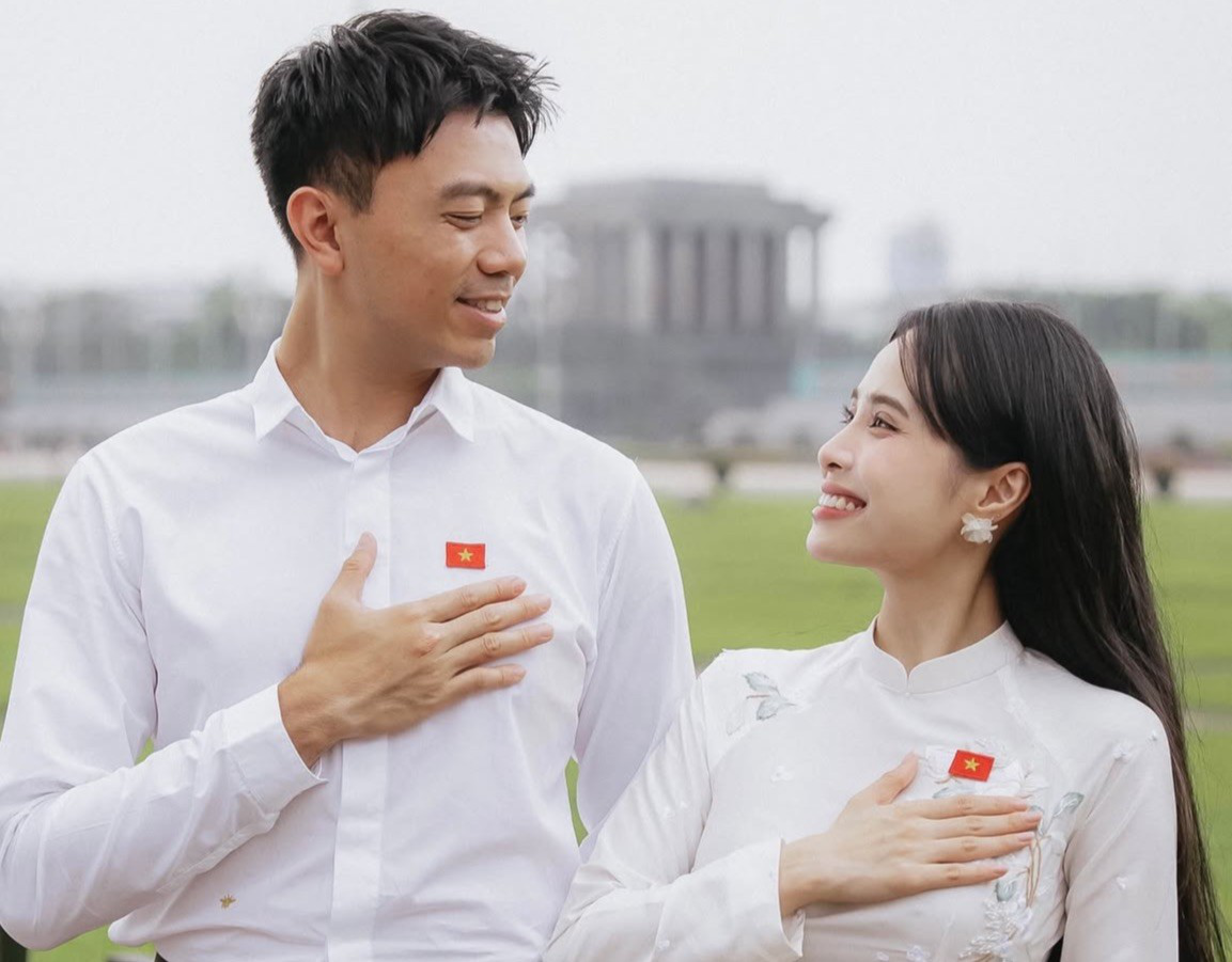 Nghệ sĩ nghỉ lễ 30/4- Ảnh 9.