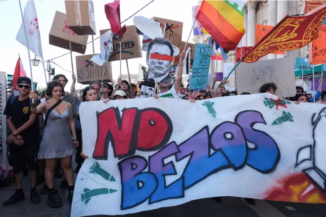 Người Ý phẫn nộ với đám cưới của tỷ phú Jeff Bezos- Ảnh 2.