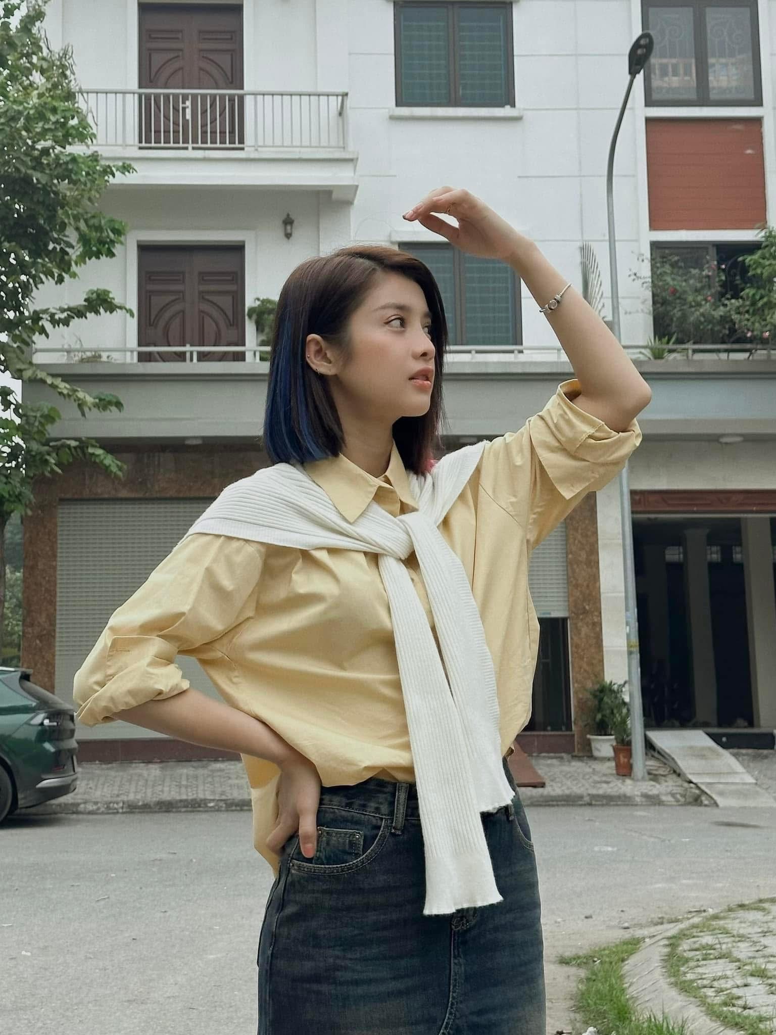 Nhan sắc bất chấp mặt mộc, hot girl vòng eo 56 tự tin Nhan sắc bất chấp mặt mộc, hot girl vòng eo 56 tự tin