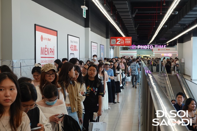 Hứa Quang Hán khoe visual đốt cháy cả thảm đỏ, nói