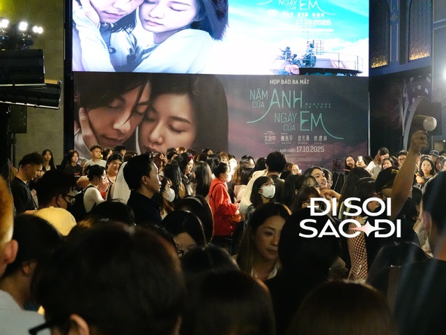 Hứa Quang Hán khoe visual đốt cháy cả thảm đỏ, nói