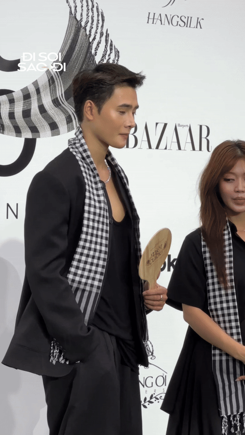 Á hậu bị đồn hẹn hò doanh nhân Đức Phạm: Ngồi Bentley đi sự kiện, nhưng ra về sao thế này?- Ảnh 18. Á hậu bị đồn hẹn hò doanh nhân Đức Phạm: Ngồi Bentley đi sự kiện, nhưng ra về sao thế này?- Ảnh 18.