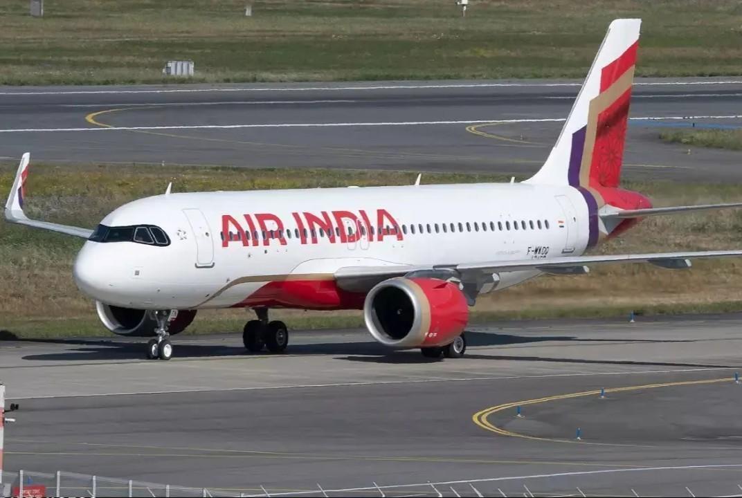 Một chuyến bay của Air India từ Thái Lan phải hạ cánh khẩn cấp, toàn bộ hành khách được sơ tán- Ảnh 1.