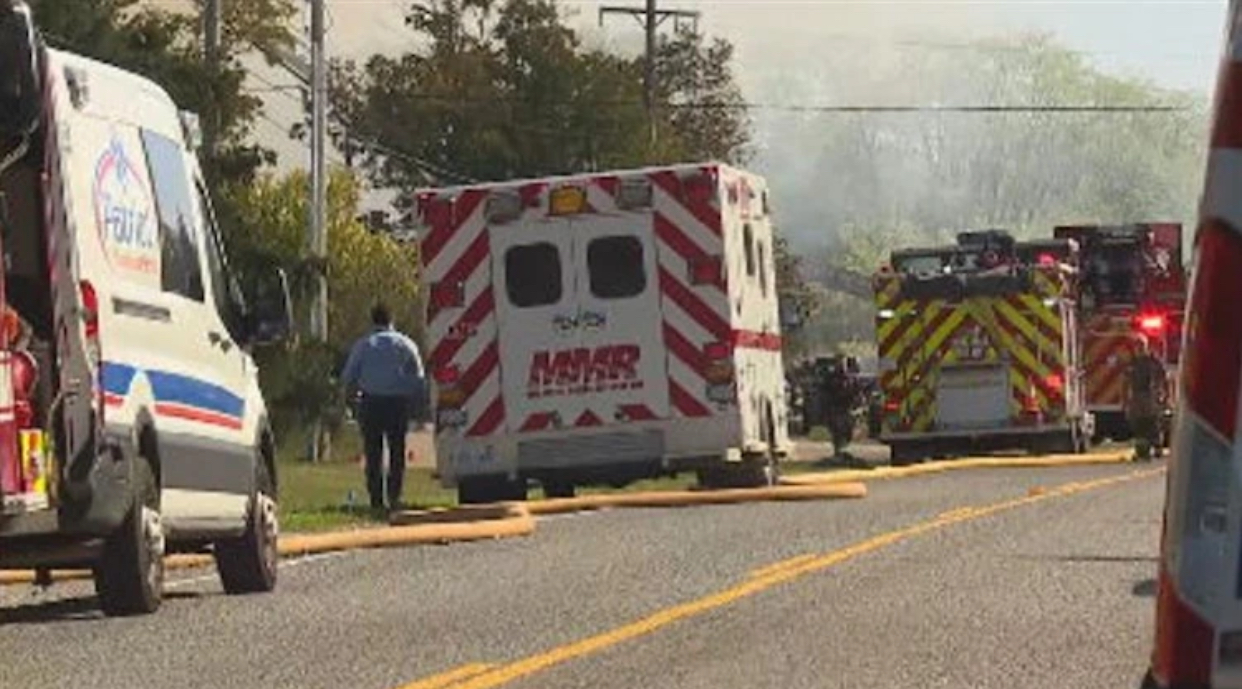 Mỹ: Xả súng ở nhà thờ, nhiều người thương vong- Ảnh 1. Mỹ: Xả súng ở nhà thờ, nhiều người thương vong- Ảnh 1.