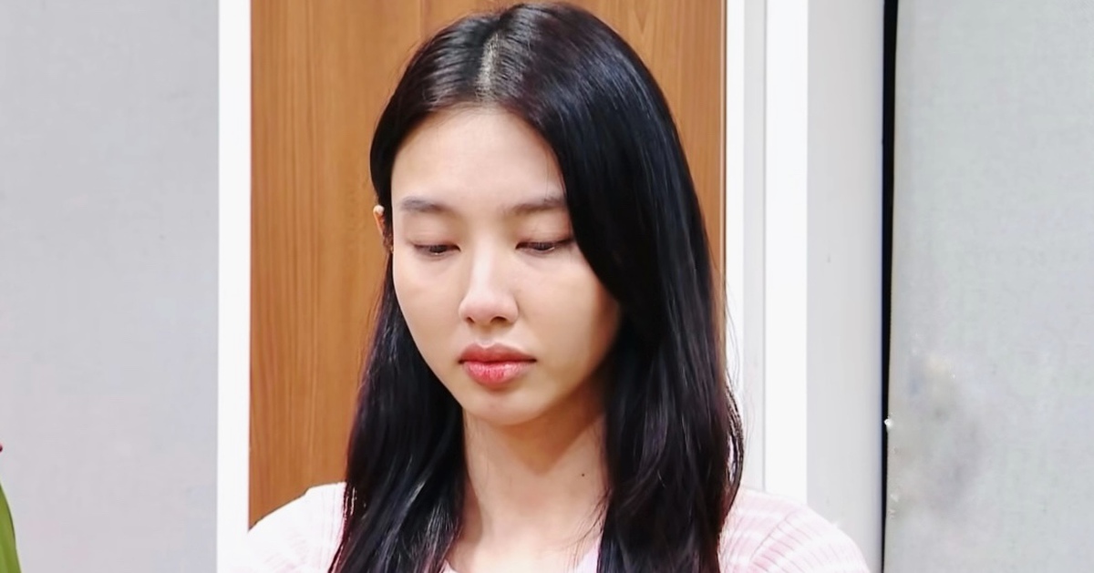 Hành động không ai ngờ tới của bà Phạm Kim Dung dành cho Hoa hậu Thuỳ Tiên- Ảnh 2.