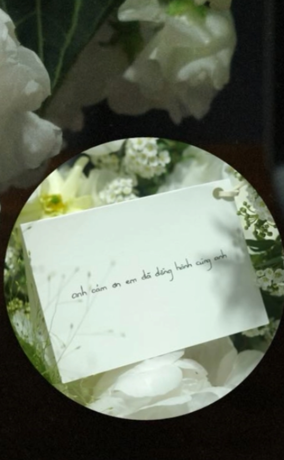 Bạn gái HURRYKNG có động thái lạ, lộ bức thư tay vỏn vẹn 1 dòng chữ gây xôn xao- Ảnh 2. Bạn gái HURRYKNG có động thái lạ, lộ bức thư tay vỏn vẹn 1 dòng chữ gây xôn xao- Ảnh 2.