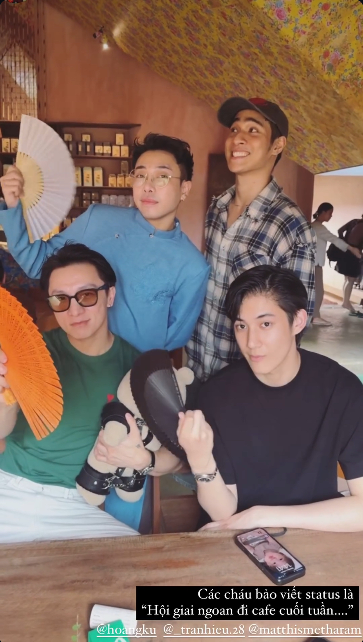 Thì ra Thiều Bảo Trâm đã phát tín hiệu chia tay bạn trai kém tuổi từ thời điểm này!- Ảnh 7. Thì ra Thiều Bảo Trâm đã phát tín hiệu chia tay bạn trai kém tuổi từ thời điểm này!- Ảnh 7.