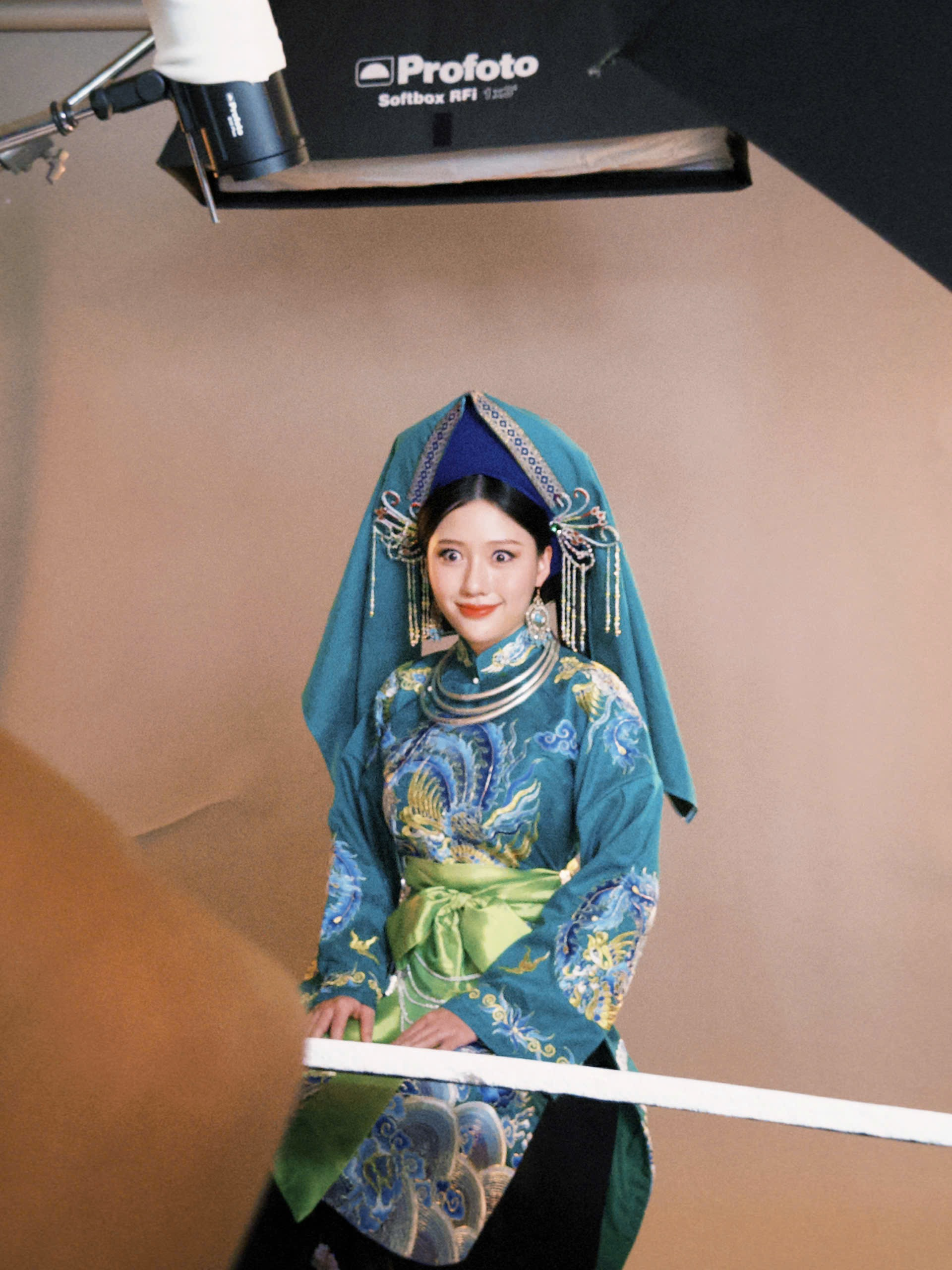 Mỹ nhân Việt đắt show nhất 2025: Nhan sắc lên hương dữ dội không hot mới lạ- Ảnh 1. Mỹ nhân Việt đắt show nhất 2025: Nhan sắc lên hương dữ dội không hot mới lạ- Ảnh 1.