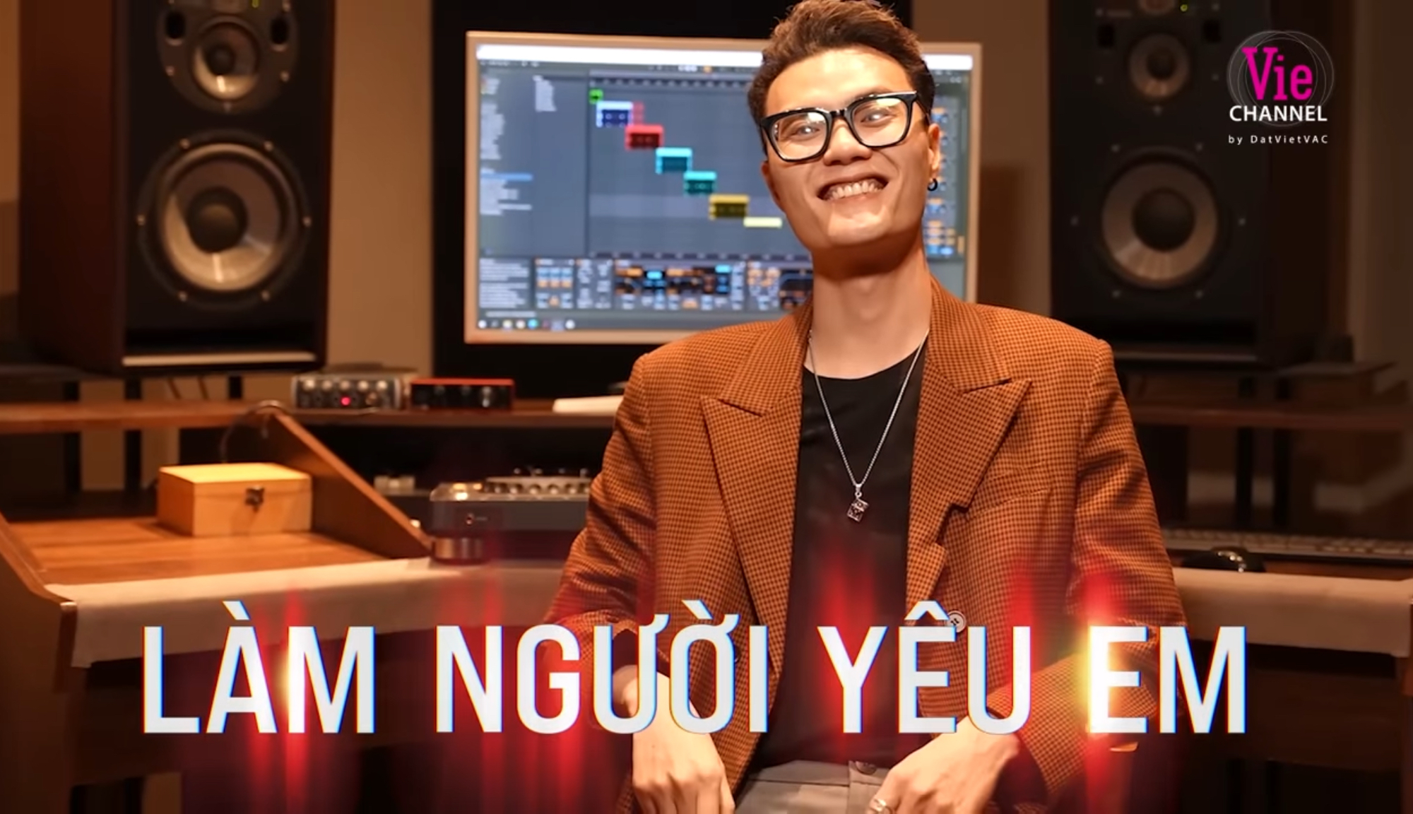 DJ Ximer - nhân vật đang bị réo tên: Từng tham gia Người Ấy Là Ai, khiến Trấn Thành choáng váng khó tin khi thừa nhận con người thật- Ảnh 1.