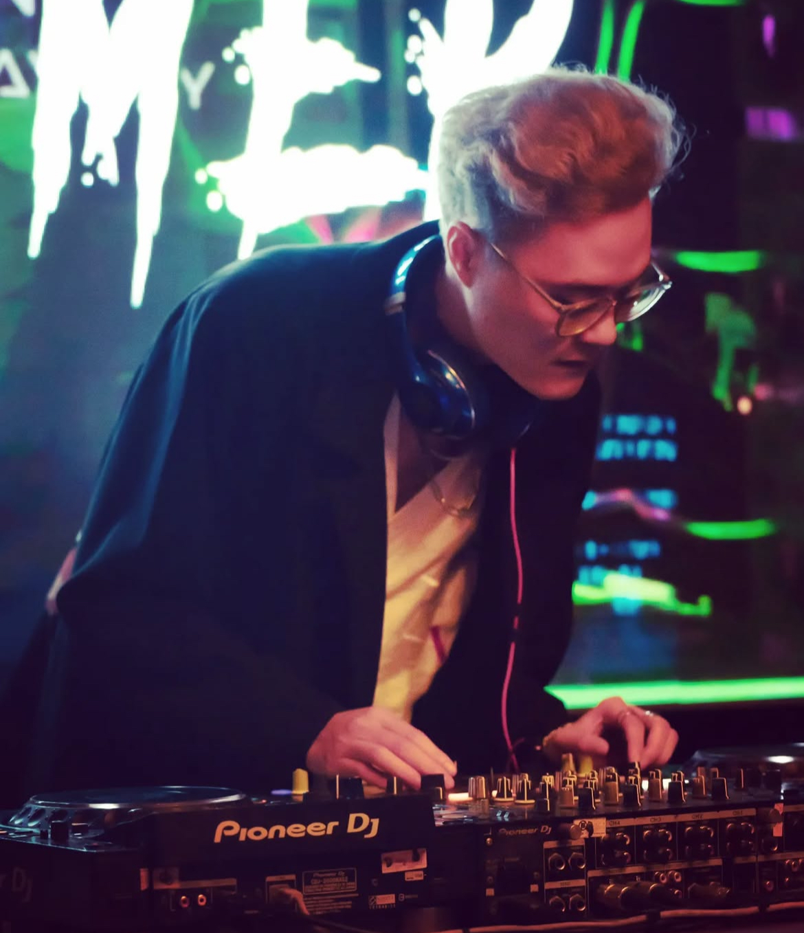 DJ Ximer - nhân vật đang bị réo tên: Từng tham gia Người Ấy Là Ai, khiến Trấn Thành choáng váng khó tin khi thừa nhận con người thật- Ảnh 5.