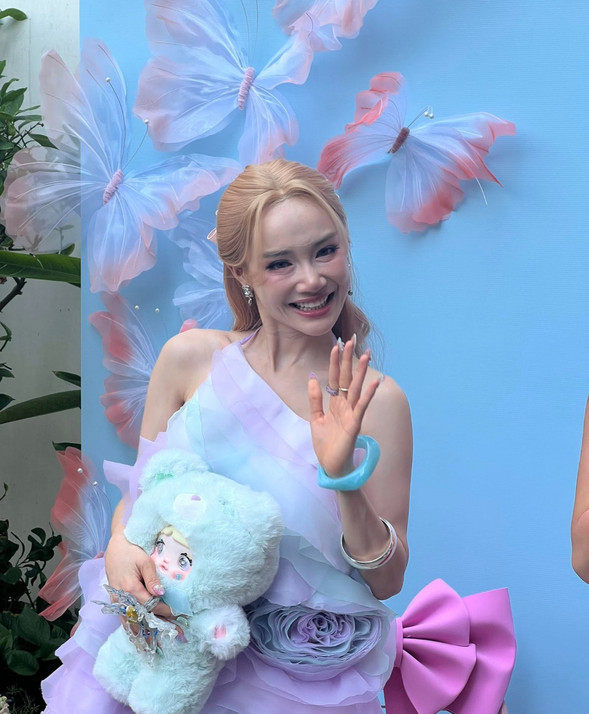 Nhã Phương lên tiếng về loạt ảnh nhan sắc tụt dốc- Ảnh 6. Nhã Phương lên tiếng về loạt ảnh nhan sắc tụt dốc- Ảnh 6.