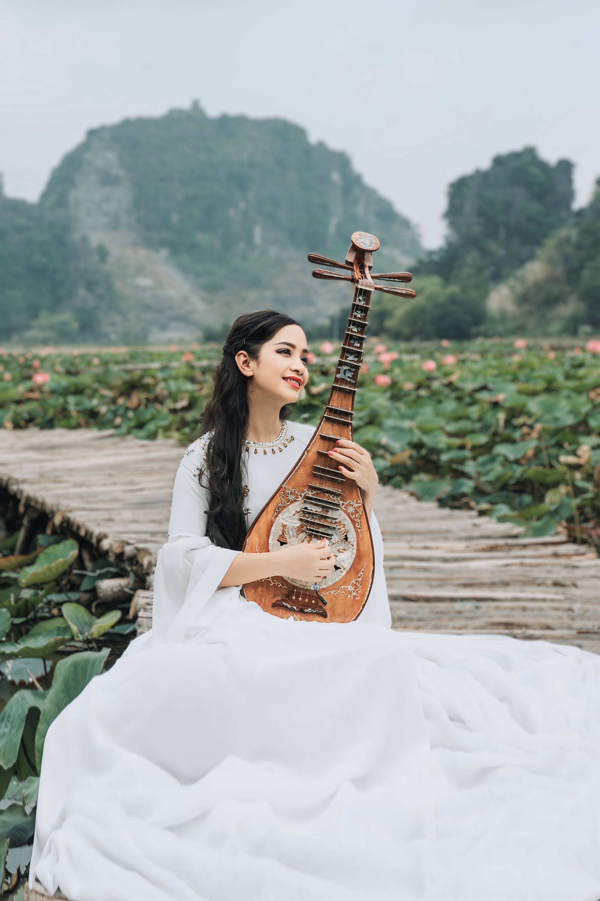 Từng đóng Phía Trước Là Bầu Trời, nghệ sĩ Tỳ bà Vũ Diệu Thảo giờ ra sao?- Ảnh 2.