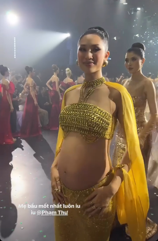 Mỹ nhân Việt công bố bụng bầu vượt mặt theo cách không giống ai giữa sự kiện- Ảnh 3. Mỹ nhân Việt công bố bụng bầu vượt mặt theo cách không giống ai giữa sự kiện- Ảnh 3.