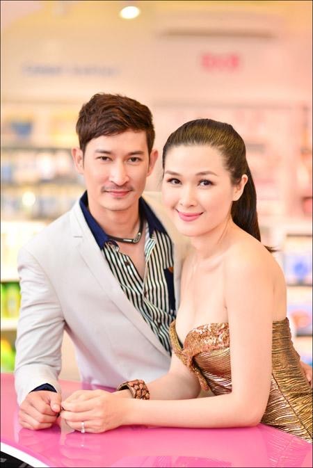 Huy Khánh nói 1 câu rõ thái độ giữa lúc gây bàn tán vì hội ngộ tình tứ với vợ cũ Á hậu- Ảnh 4.