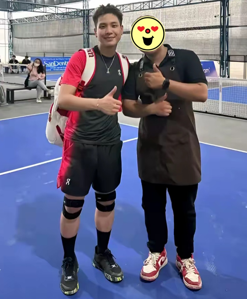 Cặp đôi Anh trai - hot girl bí mật lập gia đình có con nhưng bị