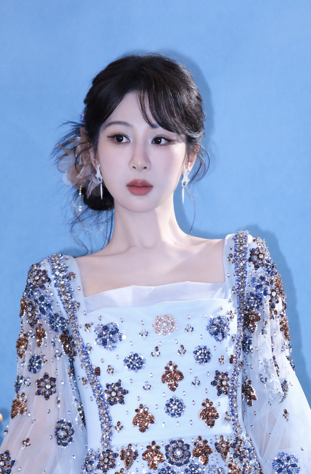 10 mỹ nhân hot nhất Trung Quốc 2025: Triệu Lệ Dĩnh bét bảng, hạng 1 càng bị vùi dập càng đẹp điên đảo- Ảnh 5.