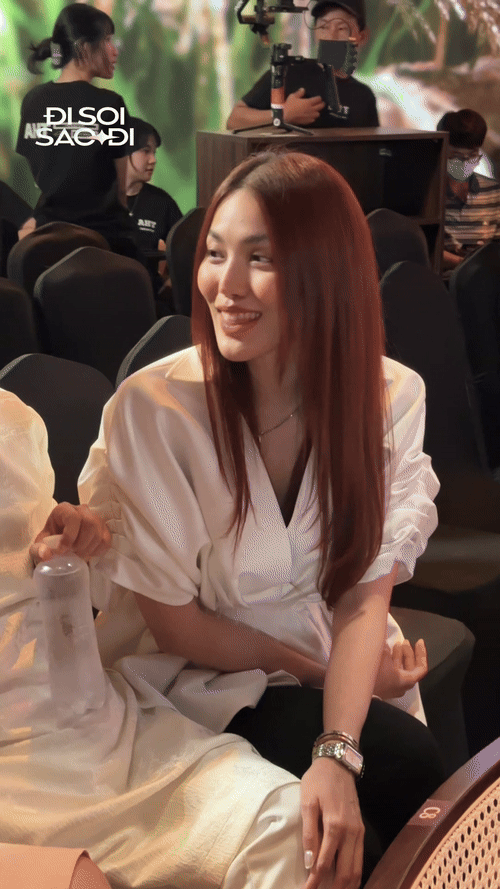 Thảm đỏ hot nhất hôm nay: Noo Phước Thịnh visual