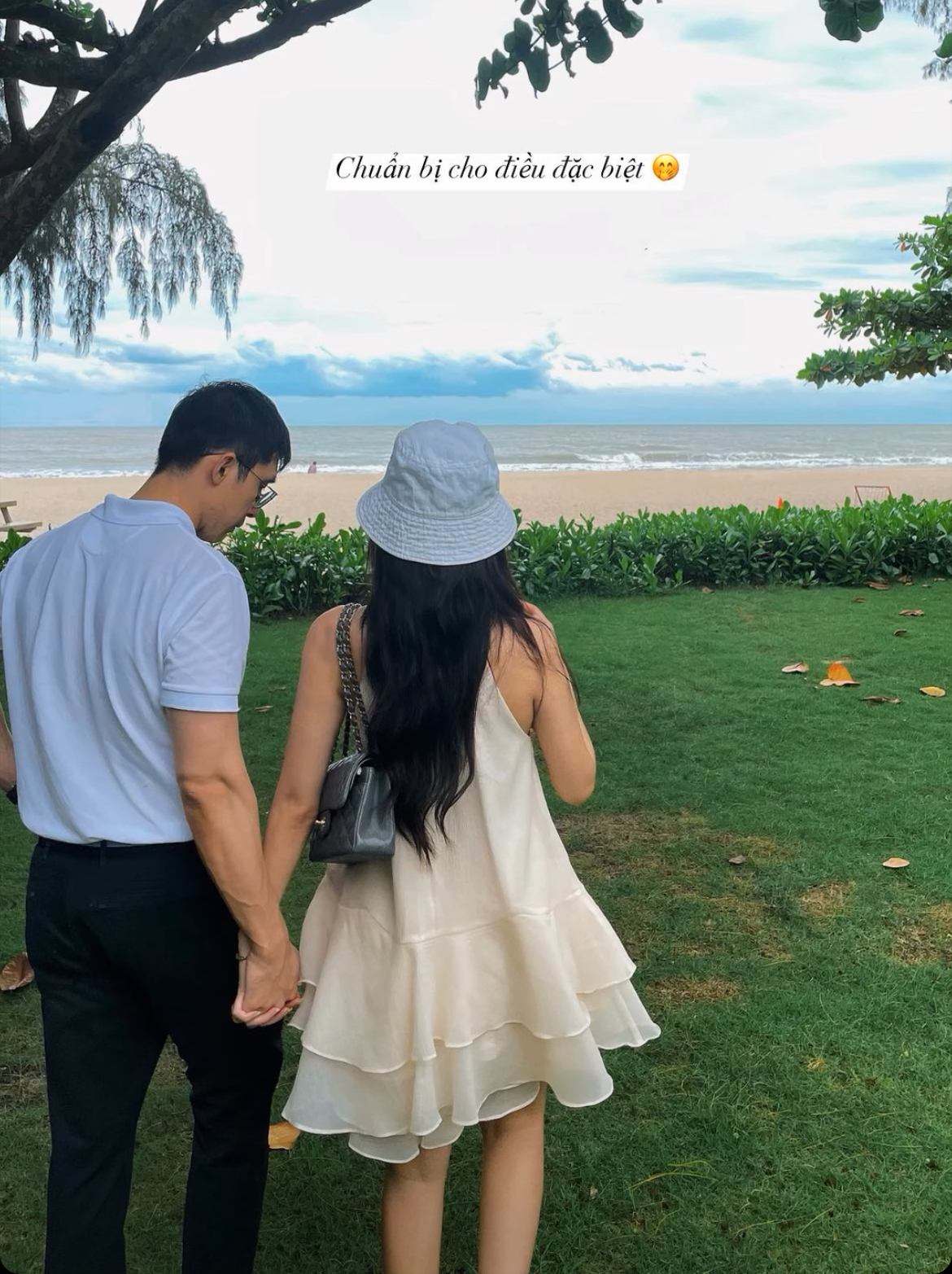 "Tiệc cưới lần 2" của Midu: Cặp đôi phát "vũ trụ cẩu lương", thiếu gia Minh Đạt si mê vợ ra mặt! img5823 1751193905047 1751193905347166299068