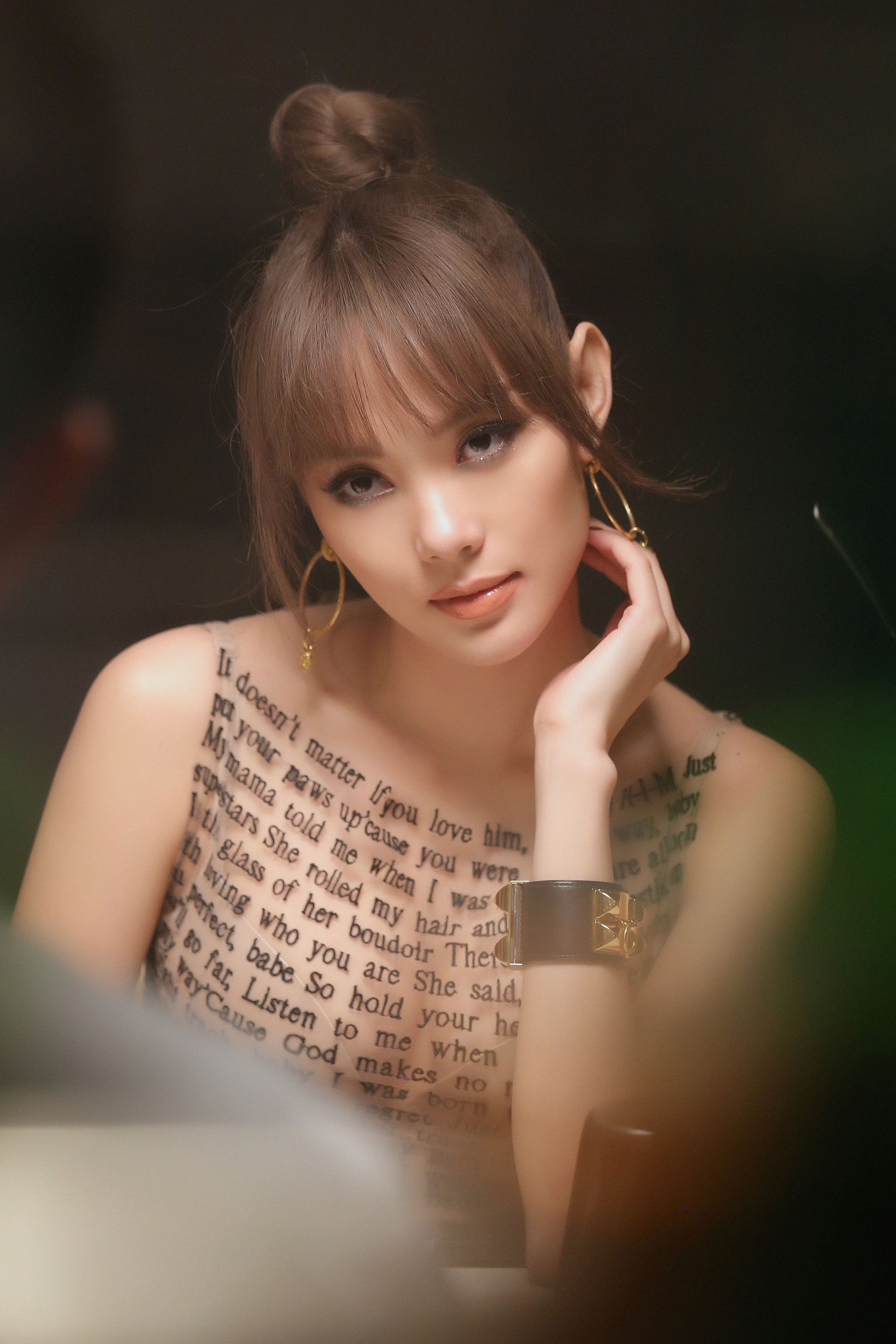 Phú bà Vbiz mua 20.000m2 đất chỉ để nuôi gà, sở hữu 4 biệt thự triệu đô, đóng phim nào cũng hot điên đảo- Ảnh 3.