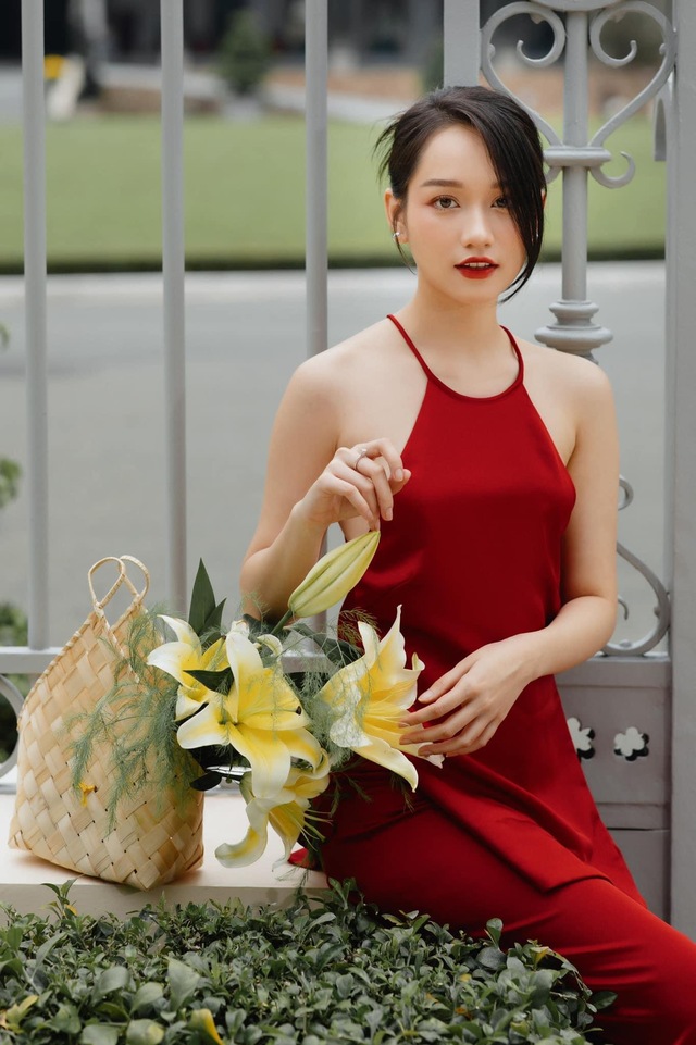 Chuyện gì đang xảy ra với Trúc Anh?- Ảnh 6. Chuyện gì đang xảy ra với Trúc Anh?- Ảnh 6.