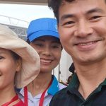 Nữ diễn viên chụp ảnh cùng Cục trưởng Xuân Bắc ở Tổng hợp luyện A80 là ai mà viral khắp MXH? img7121 17558068621891964419103 1755823103751 17558231041031036349163 326 0 1373 2000 crop 1755823982823296601447jpeg