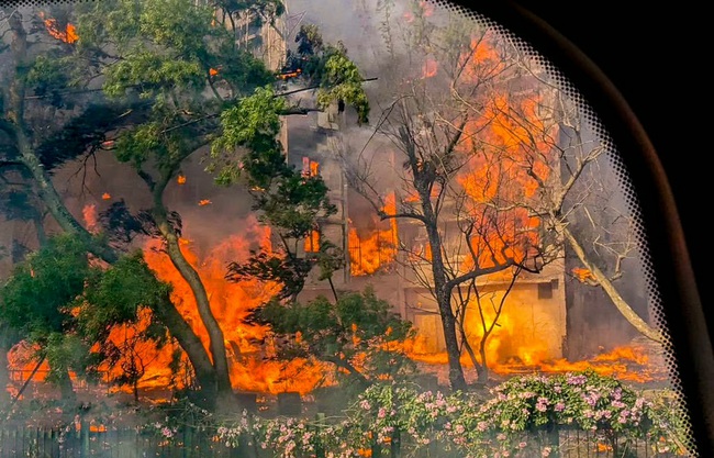 Toàn cảnh vụ cháy thảm họa nhất 3 thập kỷ ở Hong Kong: Số người tử vong chạm mốc 36, 10 tiếng cả thành phố vật lộn trong kinh hoàng- Ảnh 14.