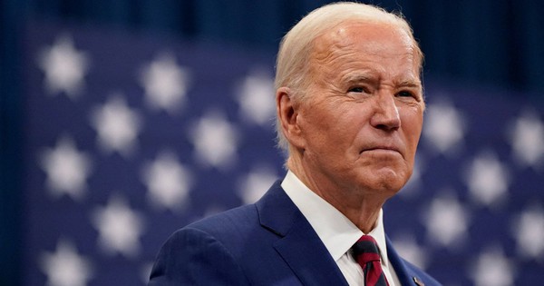 Ông Joe Biden gây sốc khi ân xá cho các em ruột ngay trước khi kết thúc nhiệm kỳ img7533 1737423353512786495093 0 0 625 1000 crop 17374233887951426042022jpeg