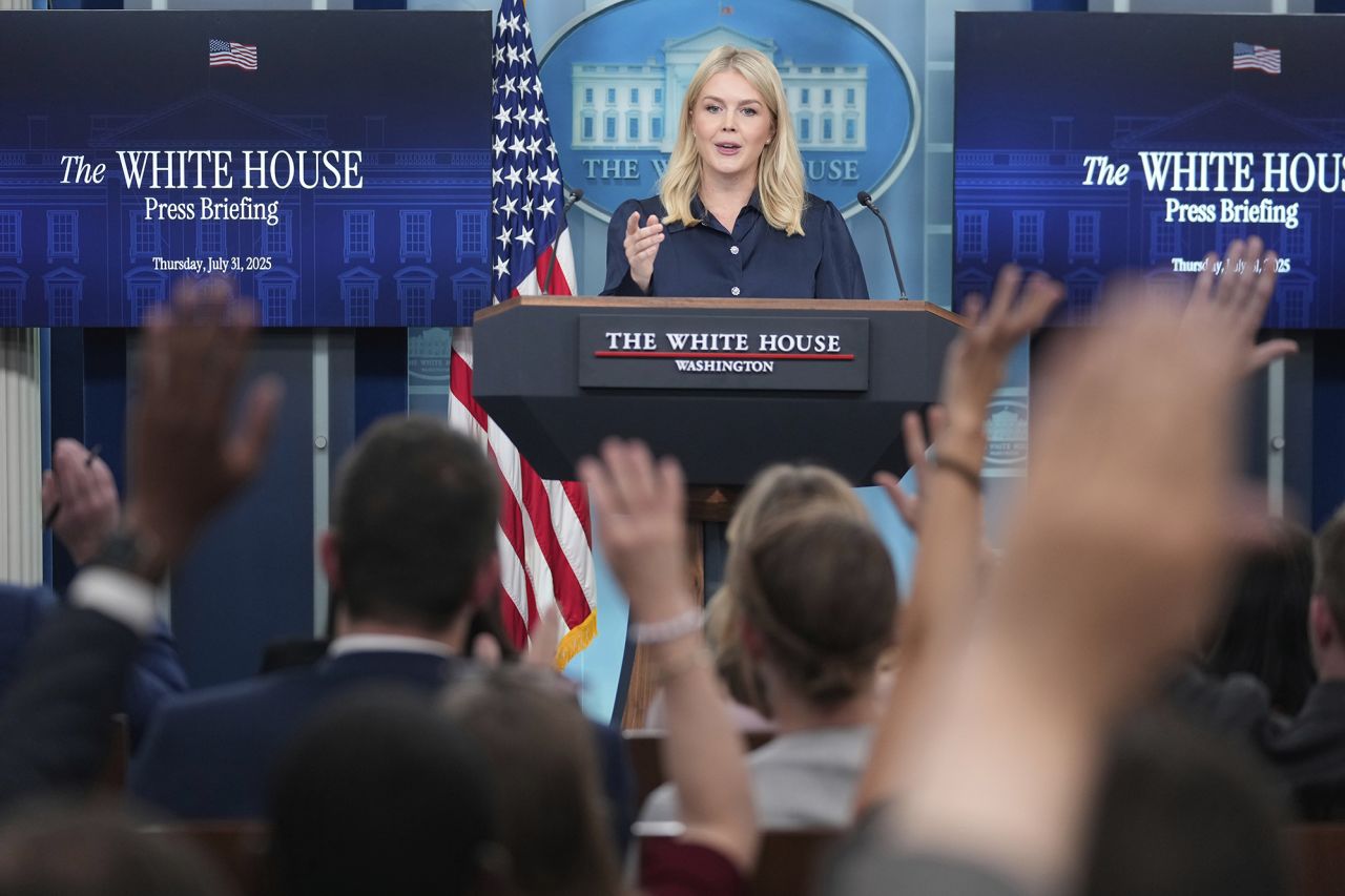 Mỹ áp thuế hàng loạt từ 10%-41% với các nước- Ảnh 1.