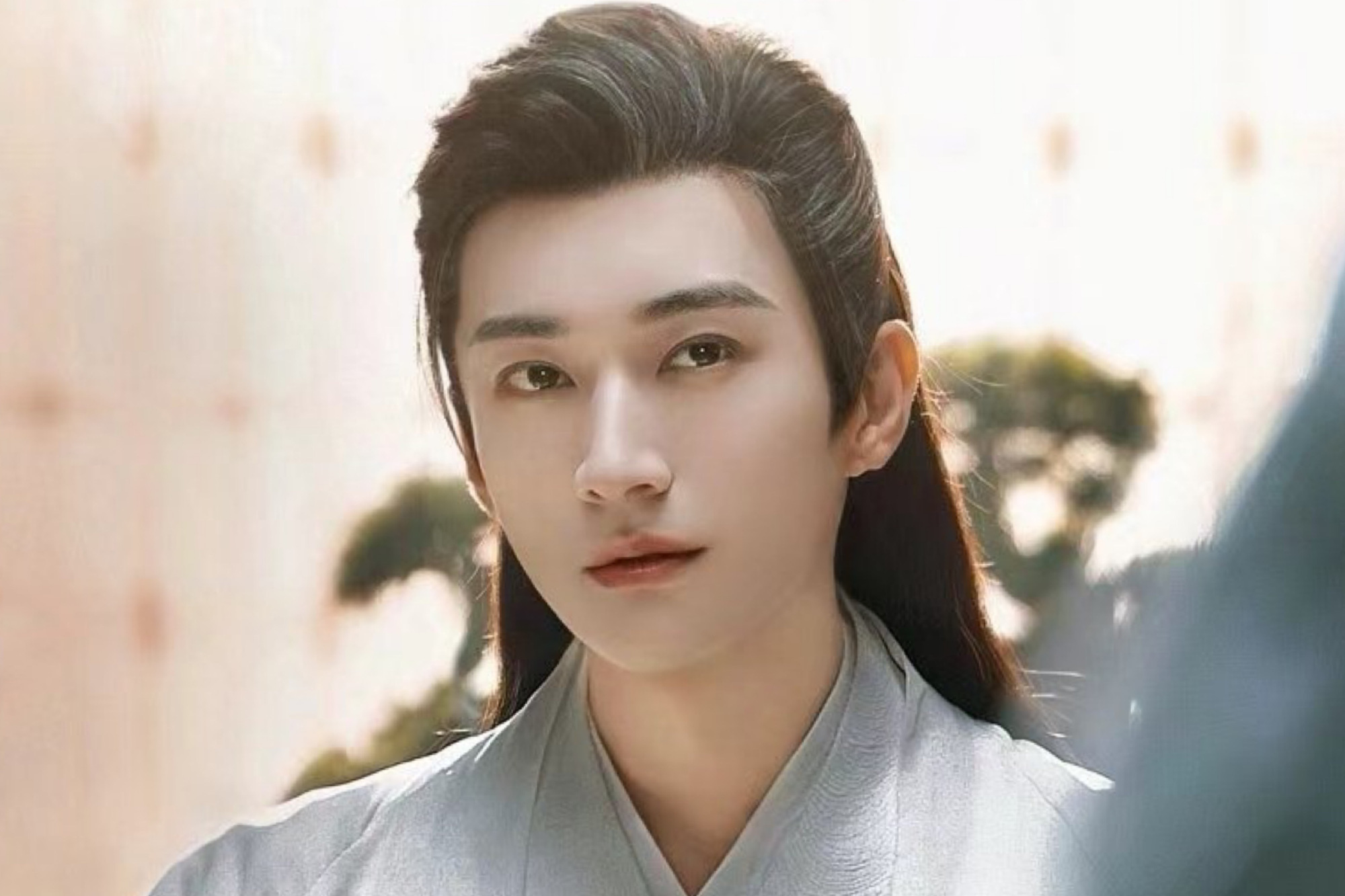 10 mỹ nam cổ trang đẹp nhất Trung Quốc: Dương Dương - La Vân Hi mất hút, hạng 1 là cái tên không ai nghĩ tới- Ảnh 10. 10 mỹ nam cổ trang đẹp nhất Trung Quốc: Dương Dương - La Vân Hi mất hút, hạng 1 là cái tên không ai nghĩ tới- Ảnh 10.