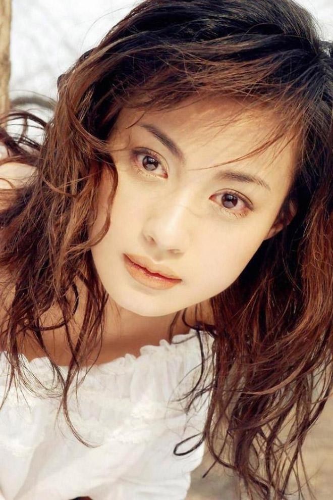 Trung Quốc có đúng 1 minh tinh đẹp ác liệt lấn lướt mọi mỹ nhân trên đời: 1,4 tỷ dân cũng không tìm nổi người thứ 2- Ảnh 4. Trung Quốc có đúng 1 minh tinh đẹp ác liệt lấn lướt mọi mỹ nhân trên đời: 1,4 tỷ dân cũng không tìm nổi người thứ 2- Ảnh 4.