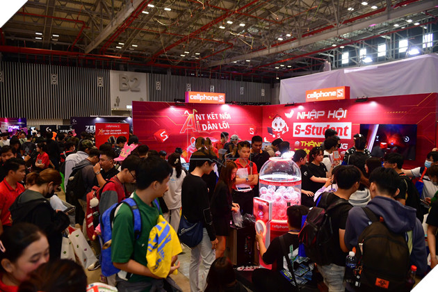 Vietnam GameVerse 2025: Dien Dan Game Viet Nam Huong Den Cac Hoat Dong Hop Tac Quoc Te 2 Bầu không khí rộn ràng tại Vietnam GameVerse 2025