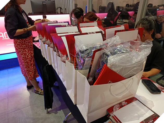 LCK 2025: Trai Nghiem Viewing Party T1 Home Ground 2025 Voi Thang Loi Truoc GEN.G 3 LCK 2025: Trải Nghiệm Viewing Party T1 Home Ground 2025 Với Thắng Lợi Trước GEN.G 3