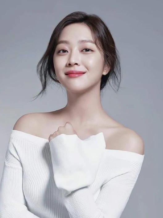 Cặp đôi Hàn Quốc tái hợp lần 3 gây sốt MXH: Nhà trai là